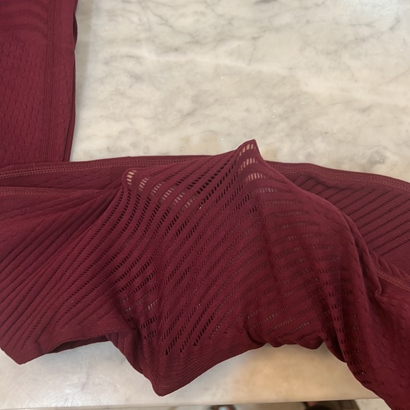 sculptknit by fabletics leggings - Picture 2 of 3